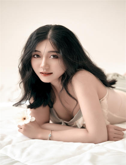 《亚尔斯兰战记OAD》同类型作品对比经典的：风格差异与特色比较，无删减版