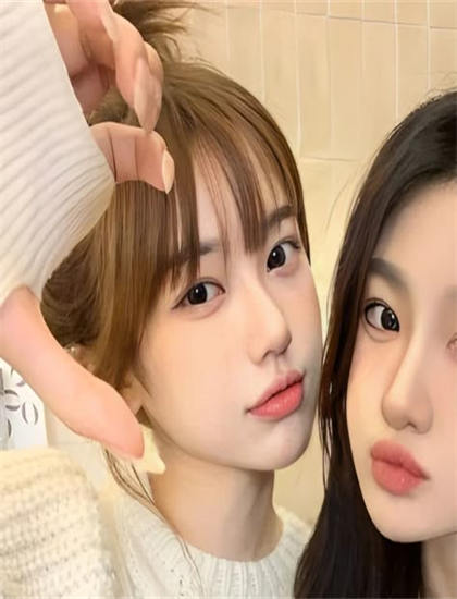 从技术角度看古装片《艾曼妞4》：摄影技术的艺术与技术的完美融合 为观众带来全新视觉体验